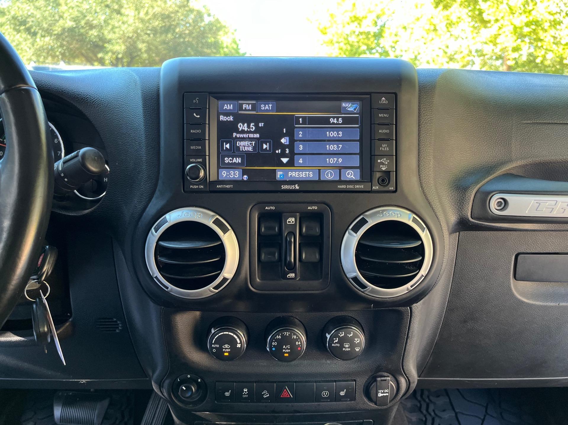 2017 Jeep Wrangler Unlimited Chief Edition