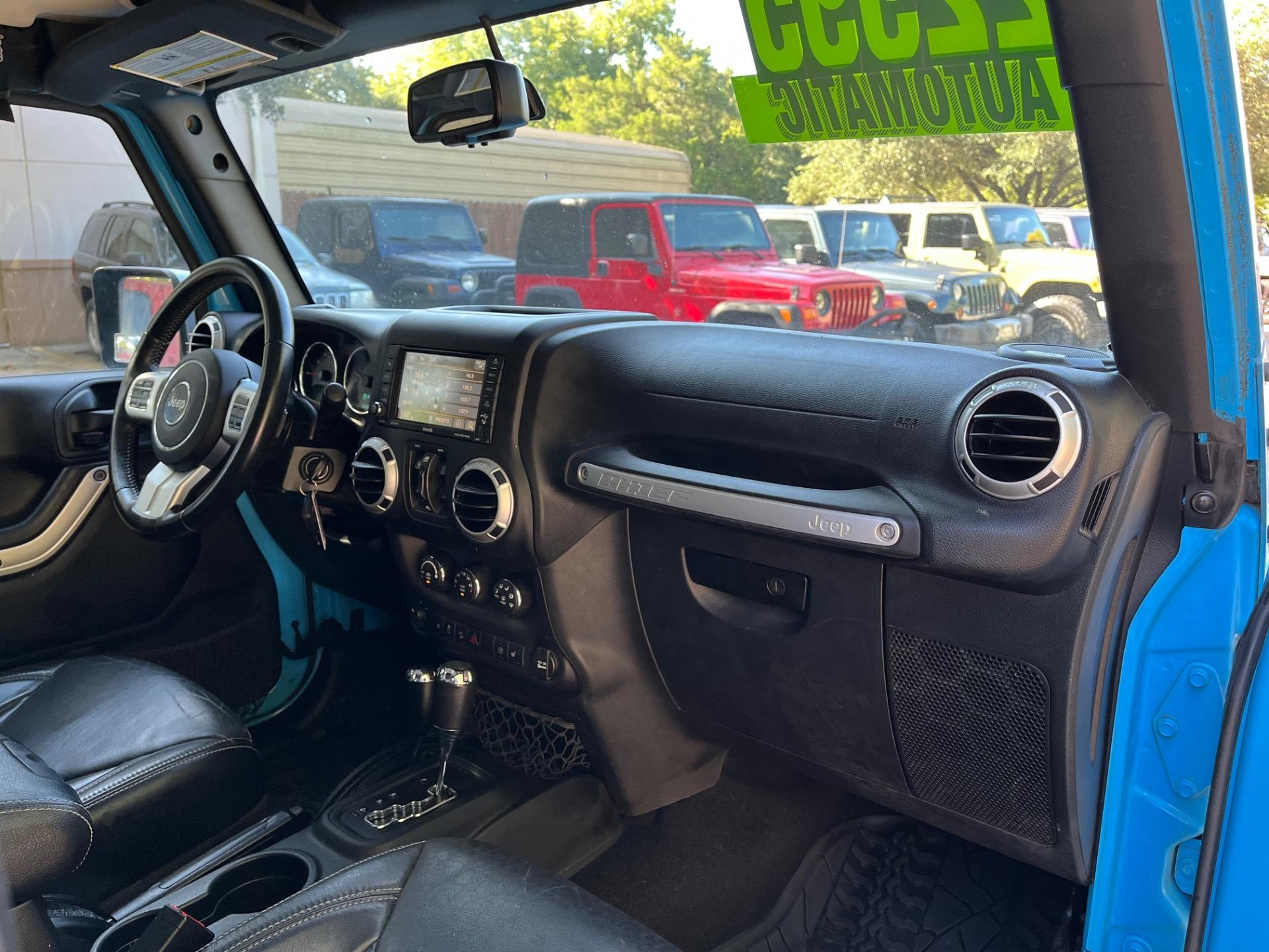 2017 Jeep Wrangler Unlimited Chief Edition