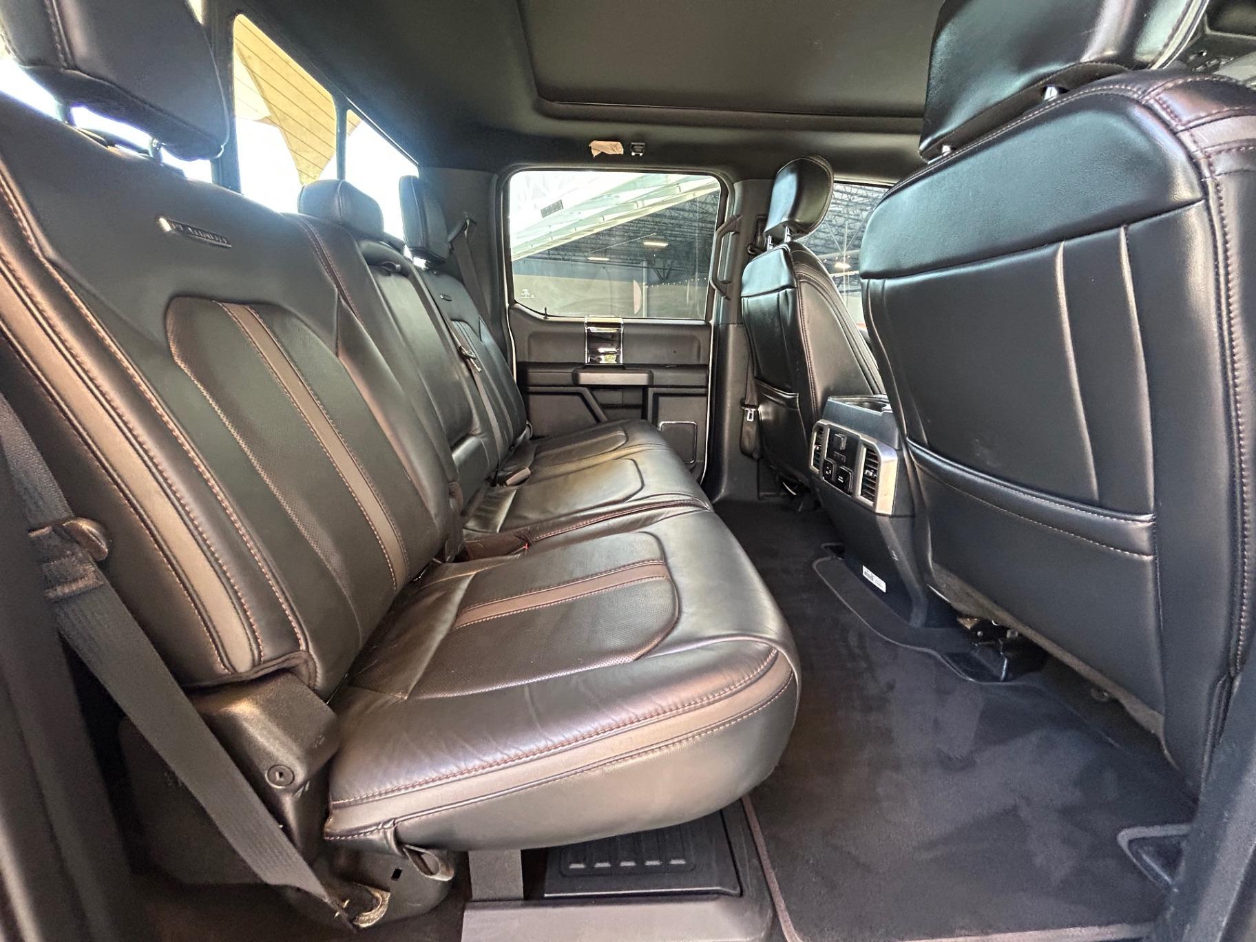 2022 Ford F-450 Super Duty Platnium