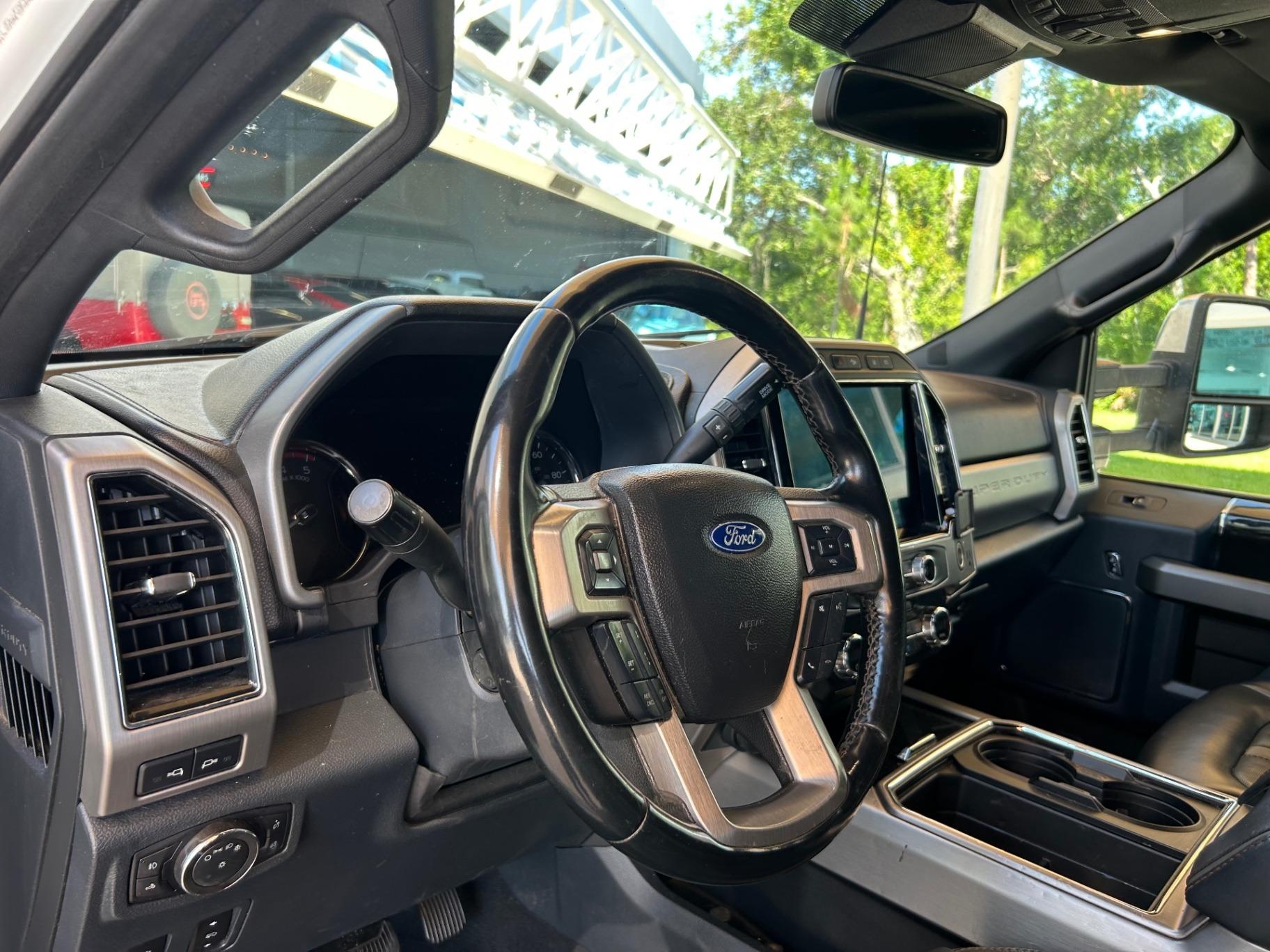 2022 Ford F-450 Super Duty Platnium
