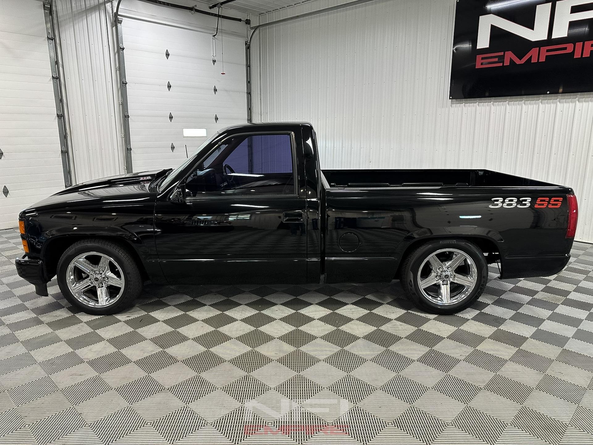 1990 Chevrolet C1500 Cheyenne Reg Cab - 2