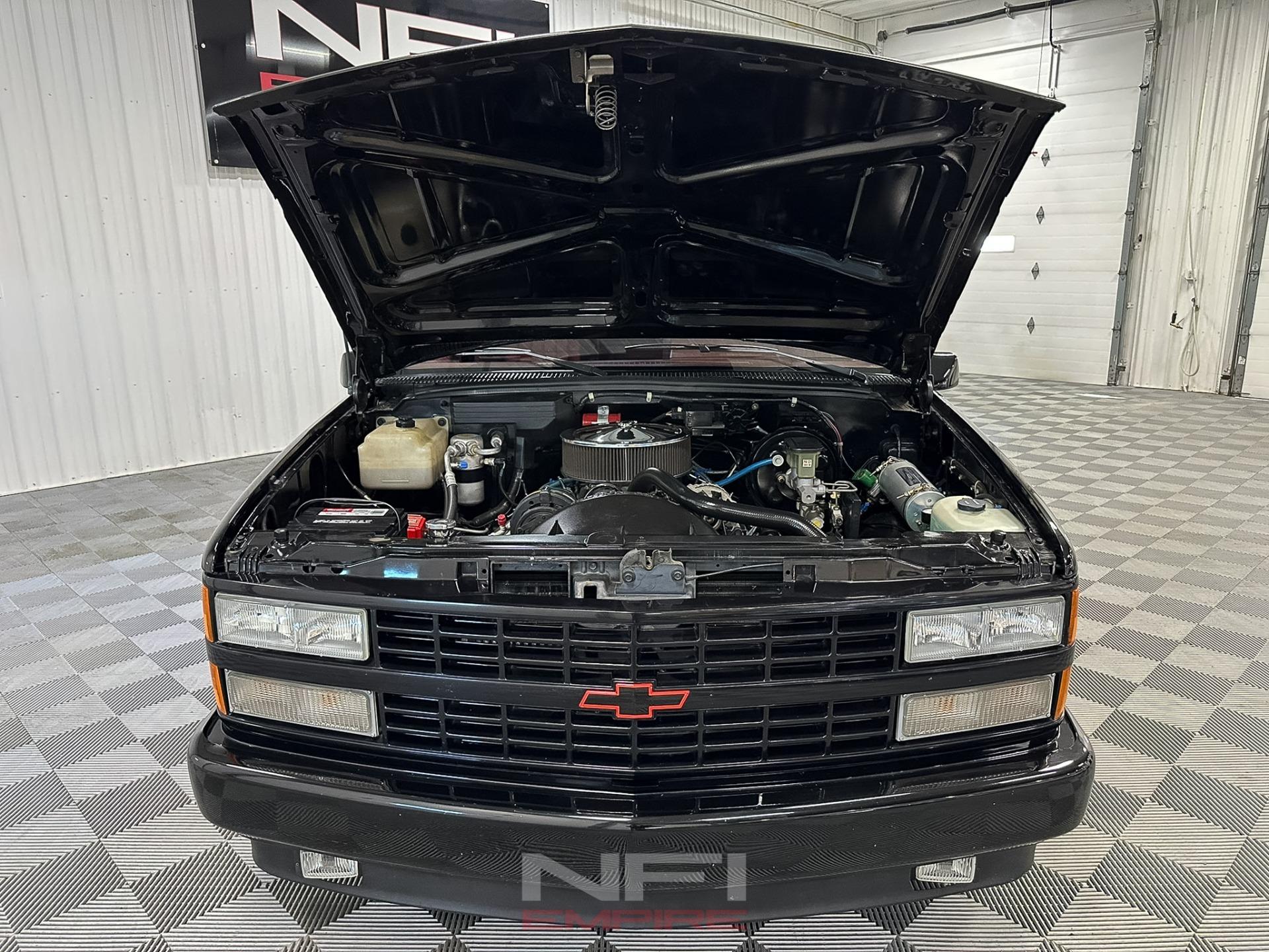 1990 Chevrolet C1500 Cheyenne Reg Cab