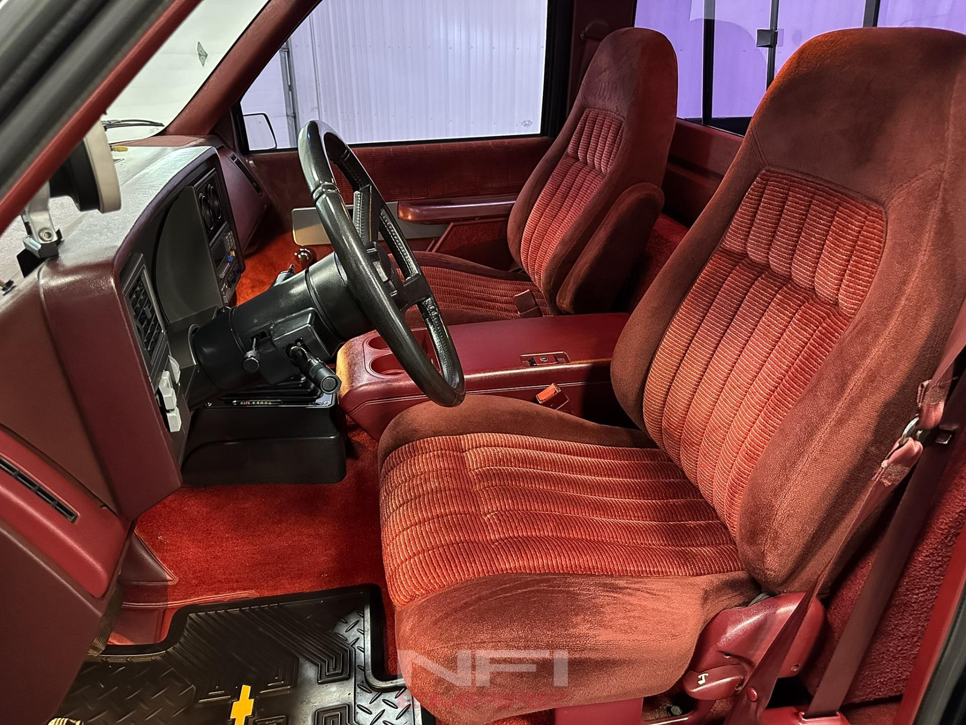 1990 Chevrolet C1500 Cheyenne Reg Cab