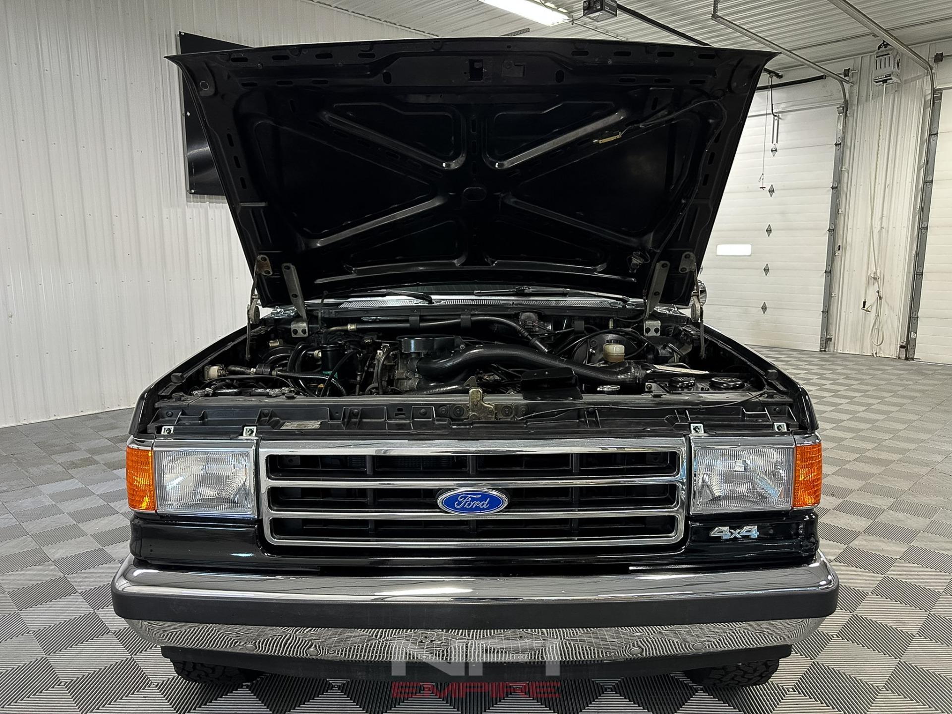 1989 Ford Bronco XLT