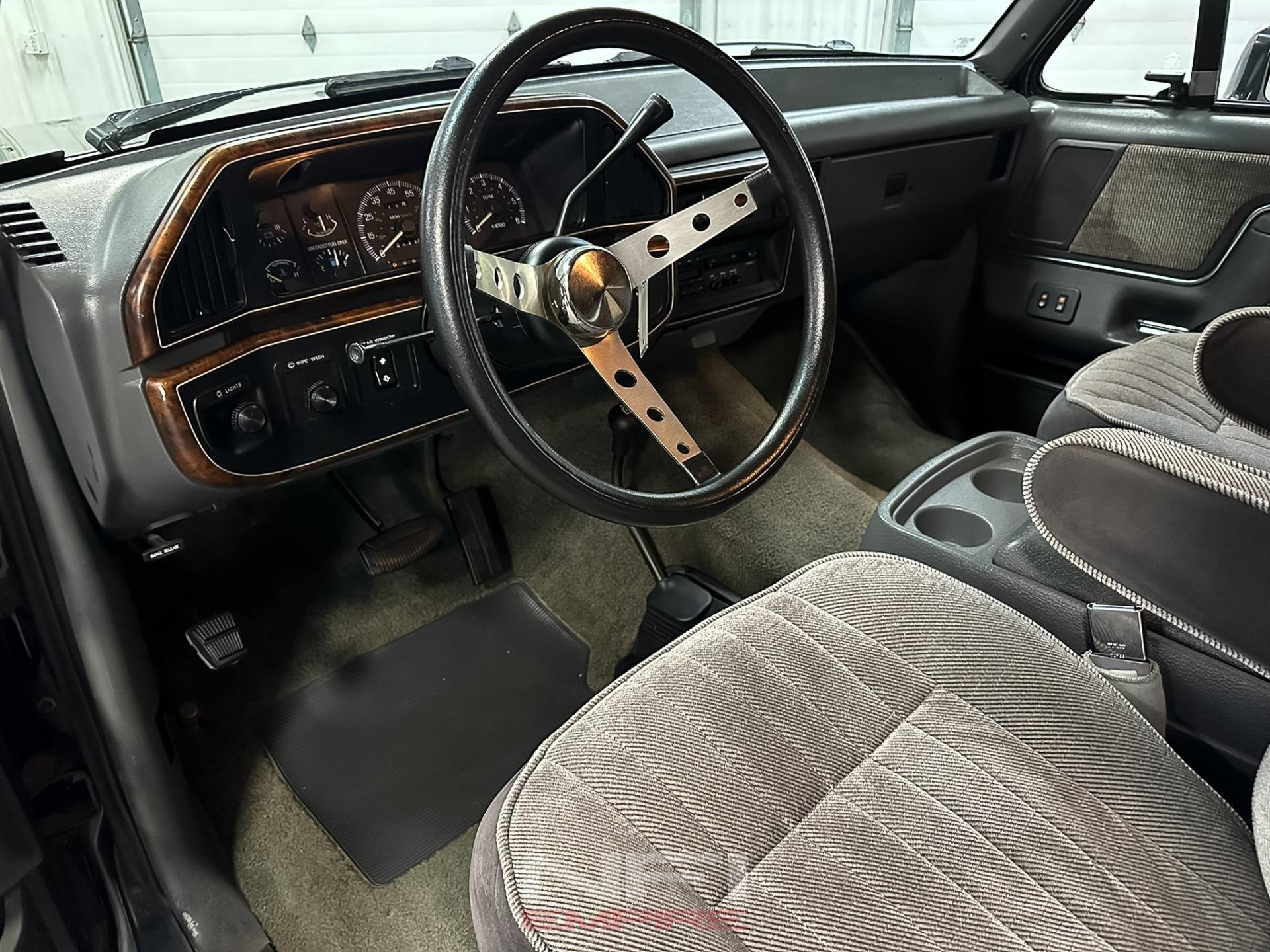 1989 Ford Bronco XLT