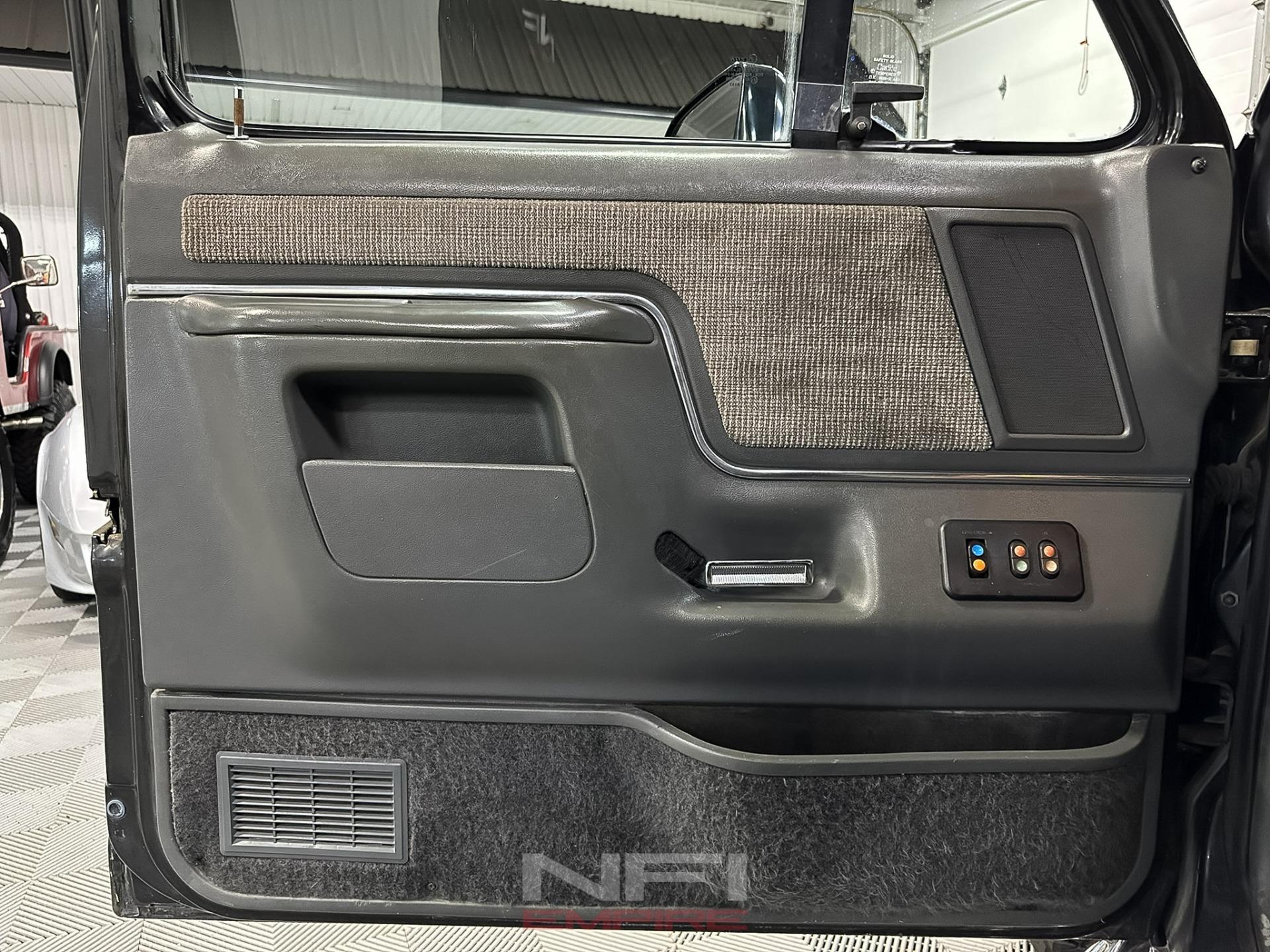 1989 Ford Bronco XLT