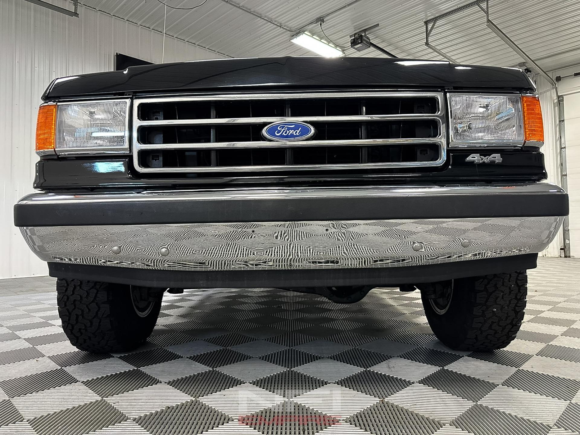 1989 Ford Bronco XLT