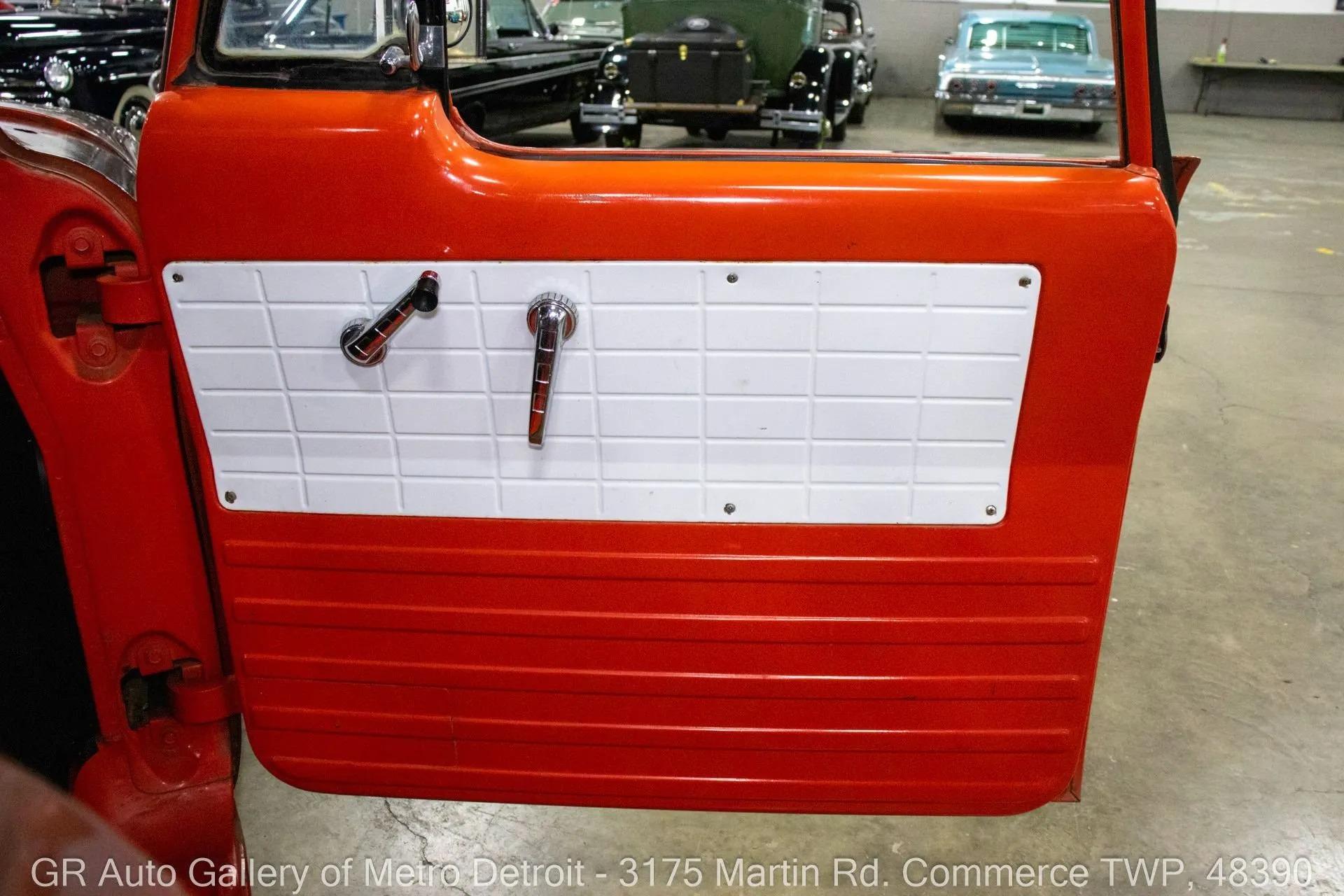 1964 Dodge D100