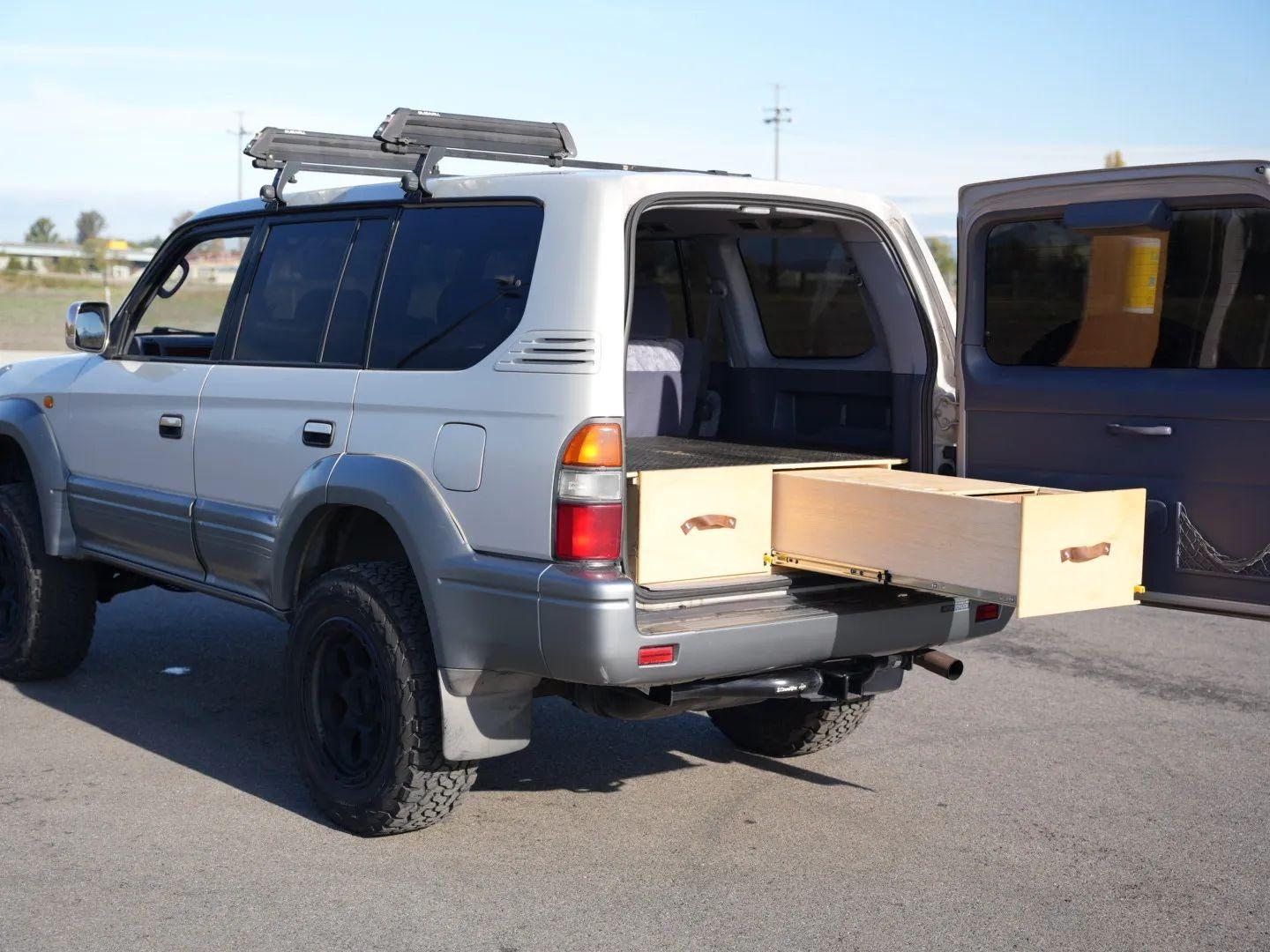 1996 Toyota Land Cruiser Prado - 2