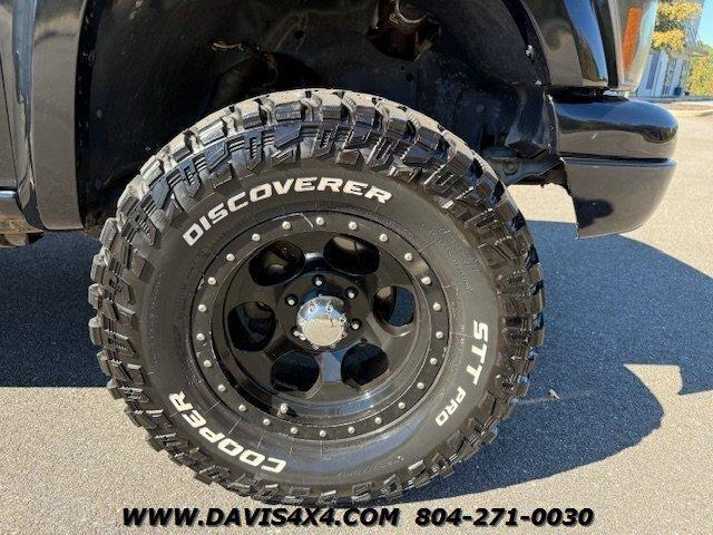 5.3L Turbo V8-Powered 2011 Chevrolet Colorado - 3