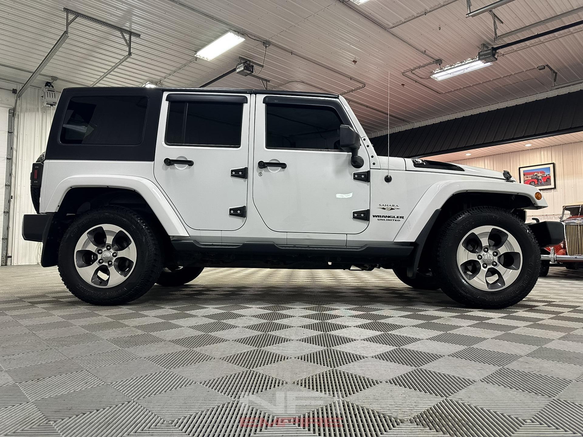 2017 Jeep Wrangler Unlimited Sahara