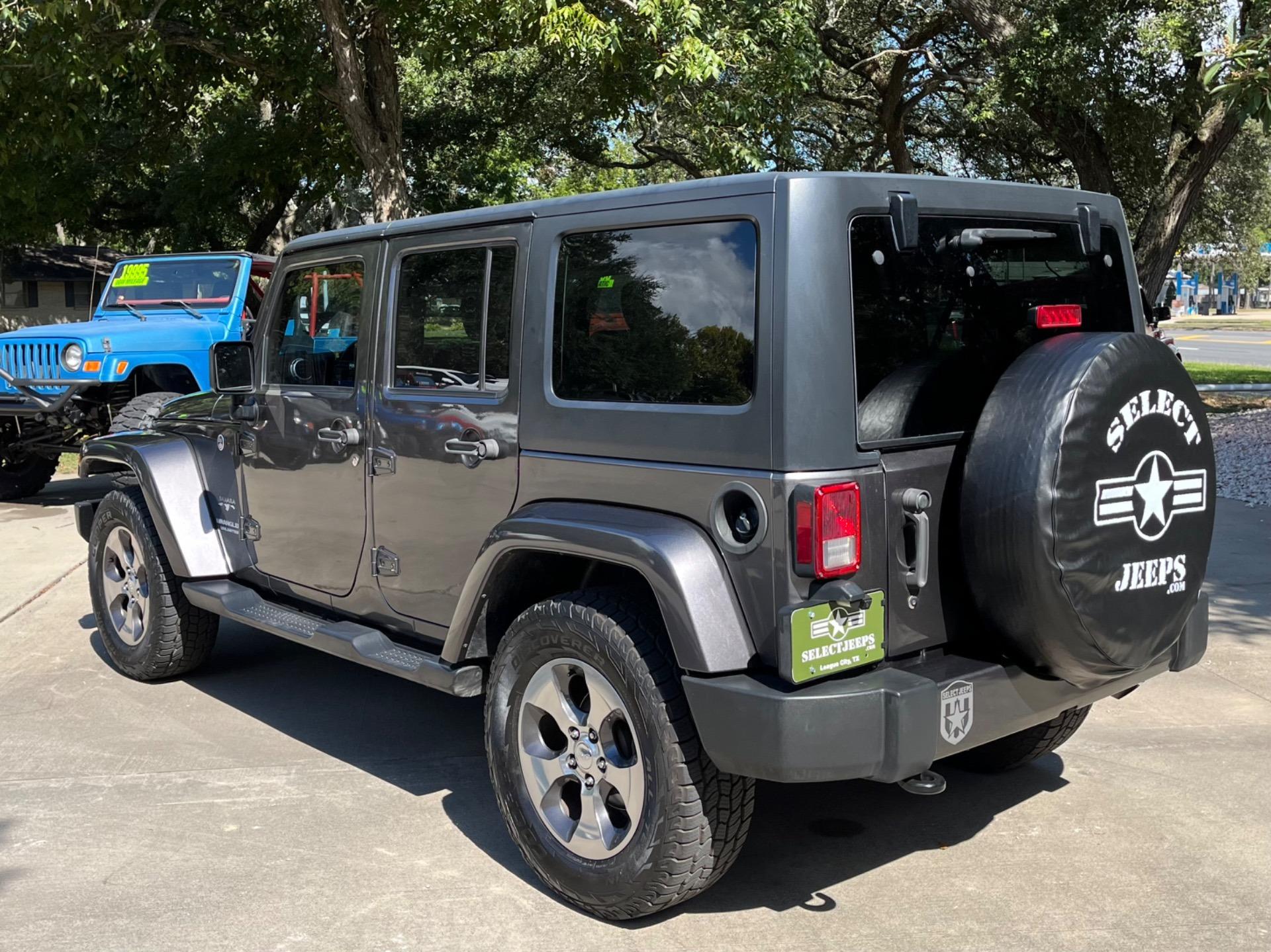 2017 Jeep Wrangler Unlimited Sahara