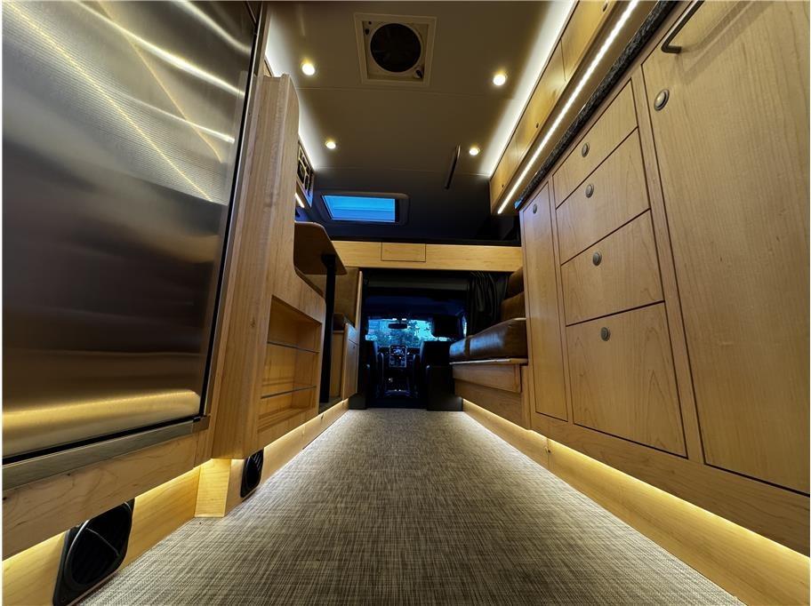 2016 Earthroamer XV-LTS 165