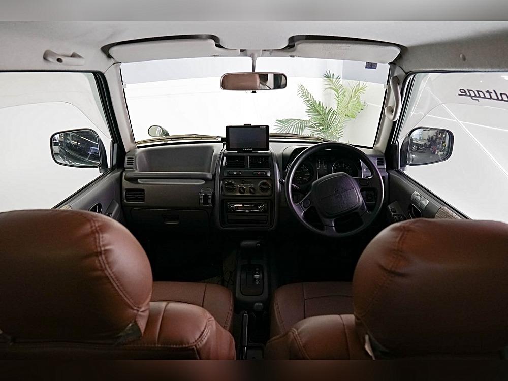1996 Mitsubishi Pajero Junior ZR II