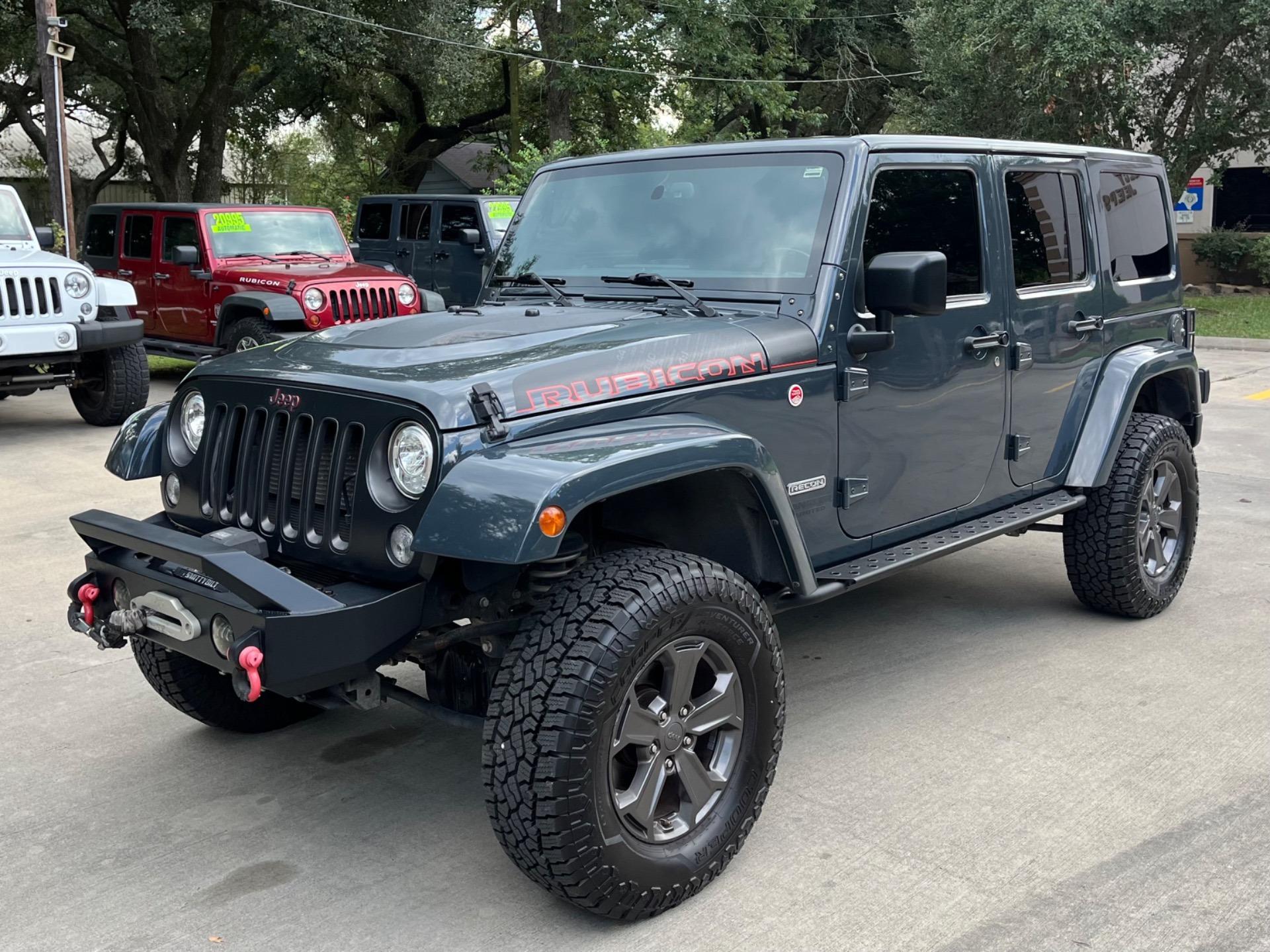 2017 Jeep Wrangler Unlimited Rubicon Recon - 4