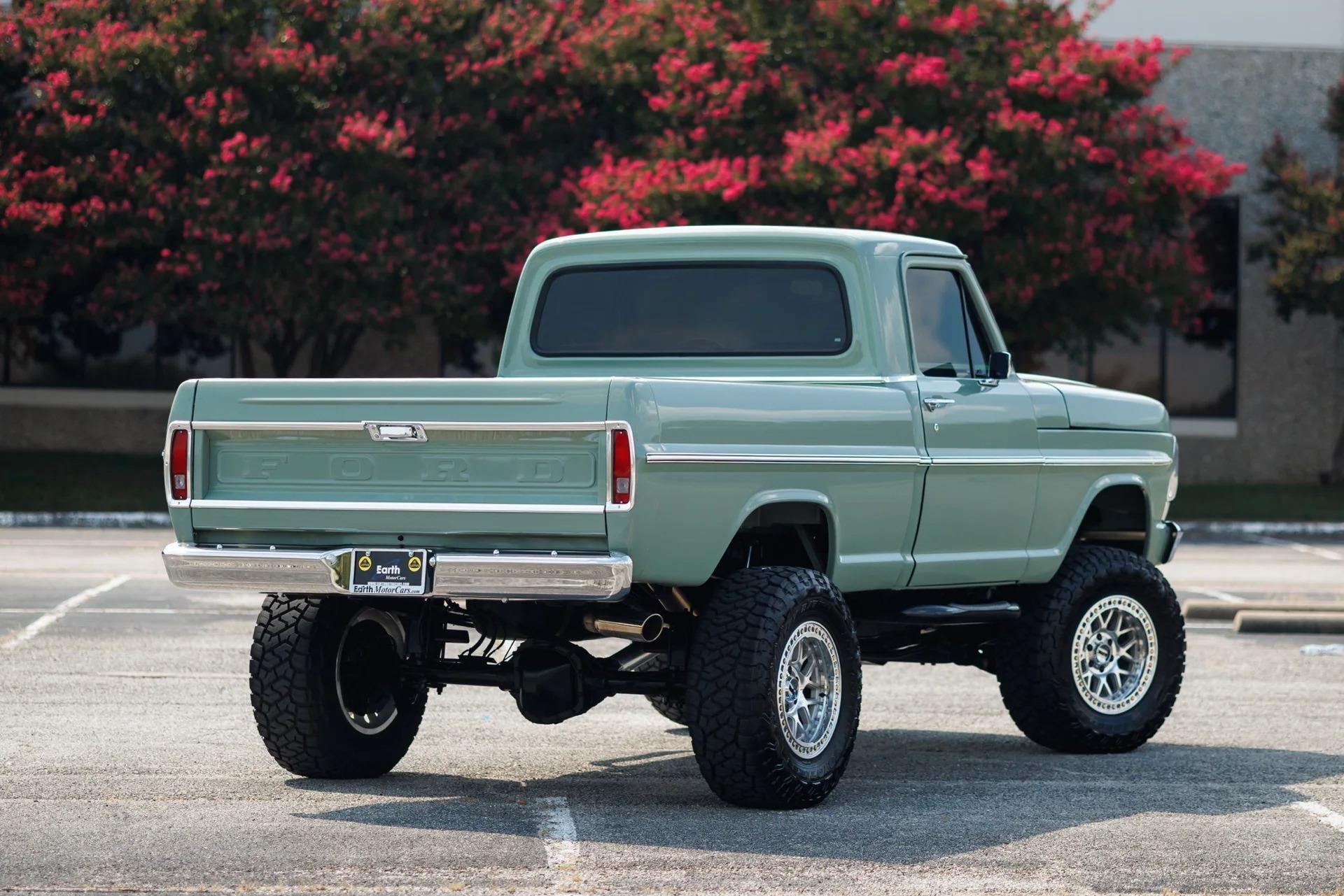 Coyote-Powered 1967 Ford F-100 Custom