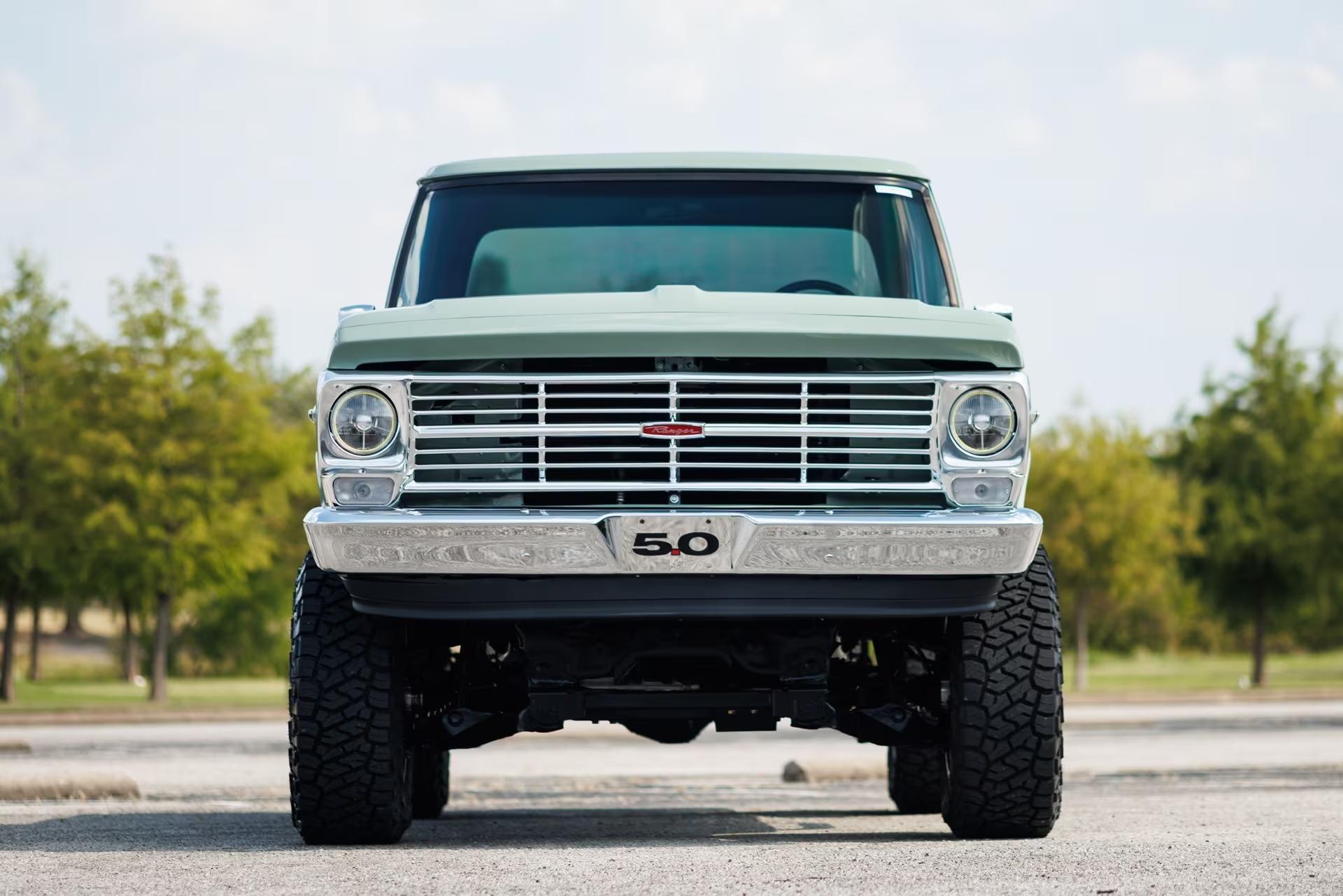Coyote-Powered 1967 Ford F-100 Custom