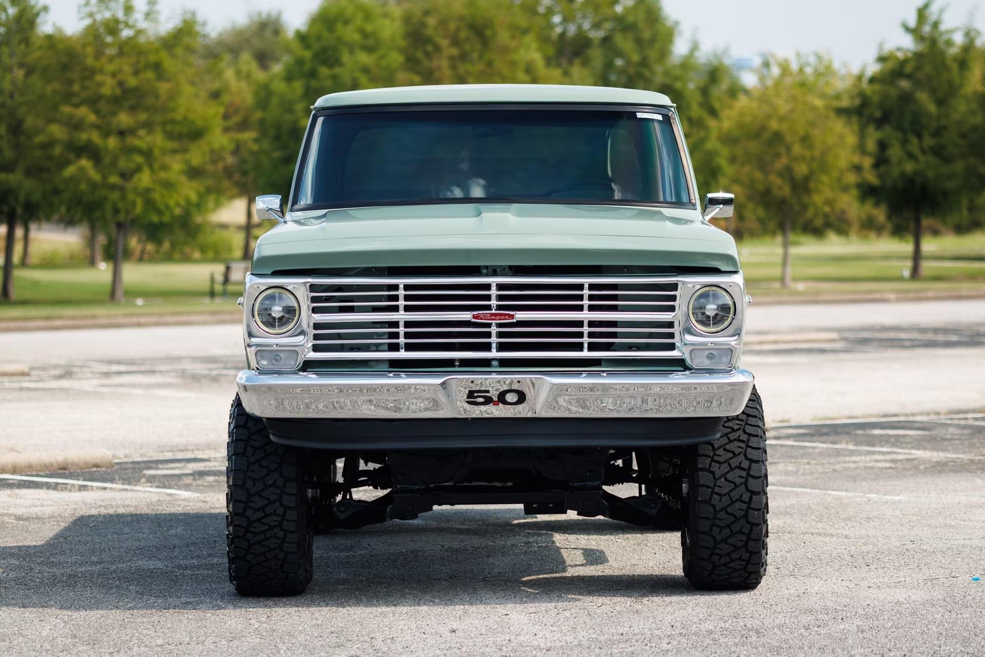 Coyote-Powered 1967 Ford F-100 Custom