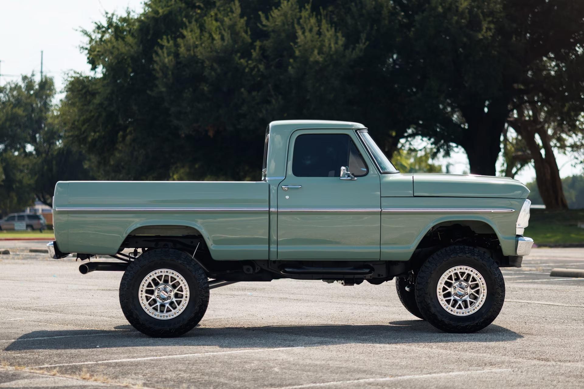Coyote-Powered 1967 Ford F-100 Custom