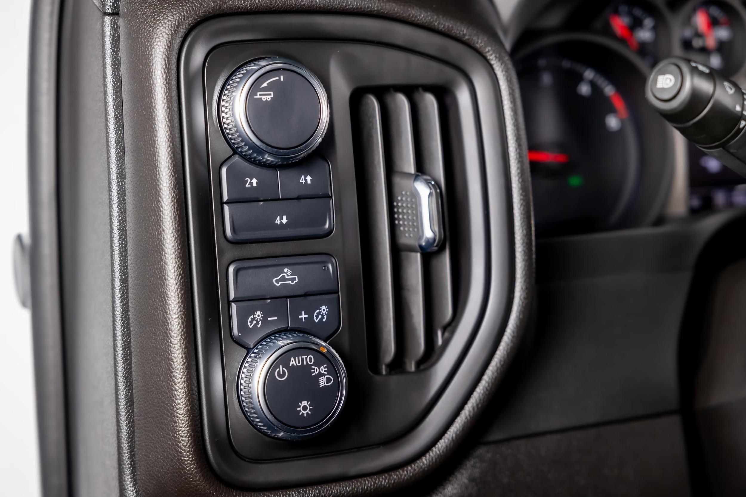 2025 GMC Sierra 2500 HD Pro