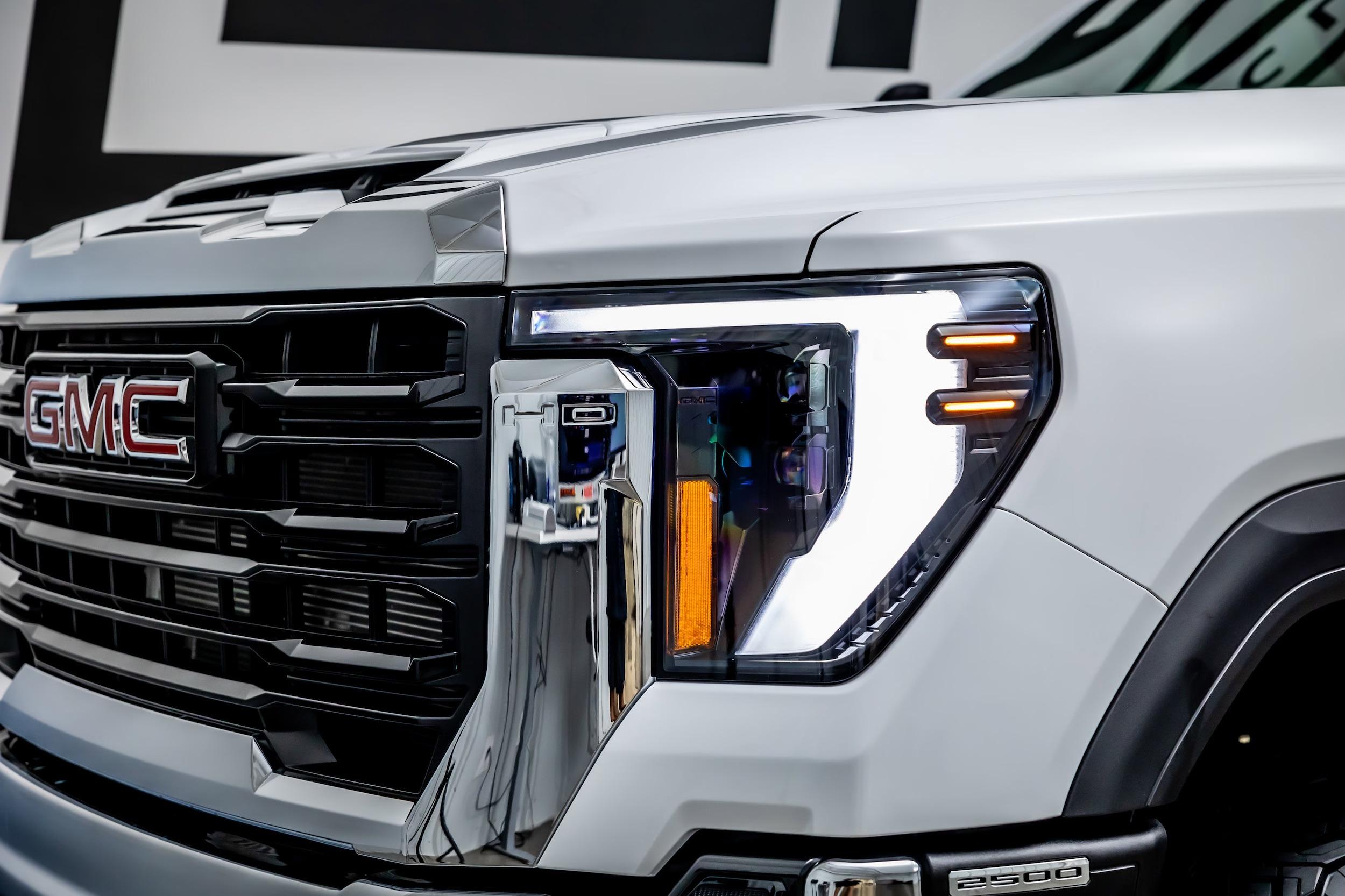 2025 GMC Sierra 2500 HD Pro