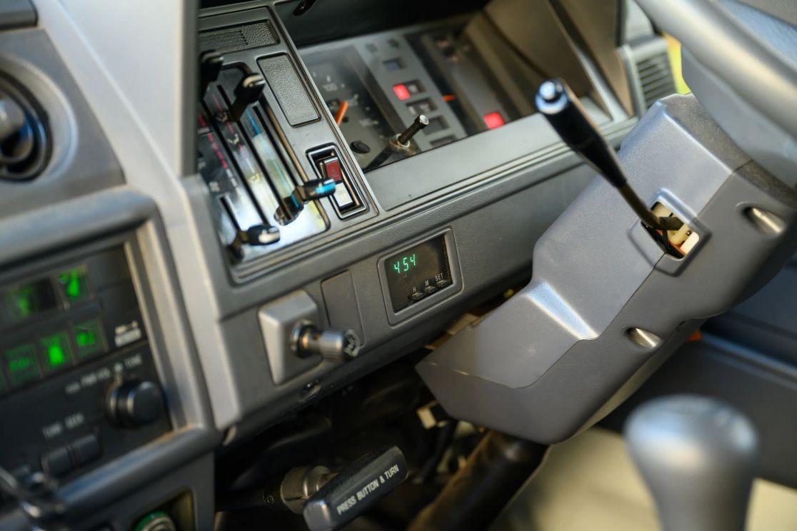 1995 Toyota Hiace Fire Truck 4×4