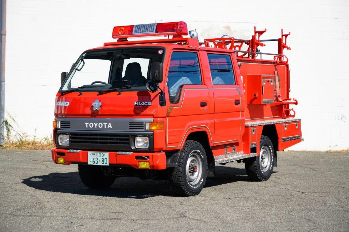 1995 Toyota Hiace Fire Truck 4×4