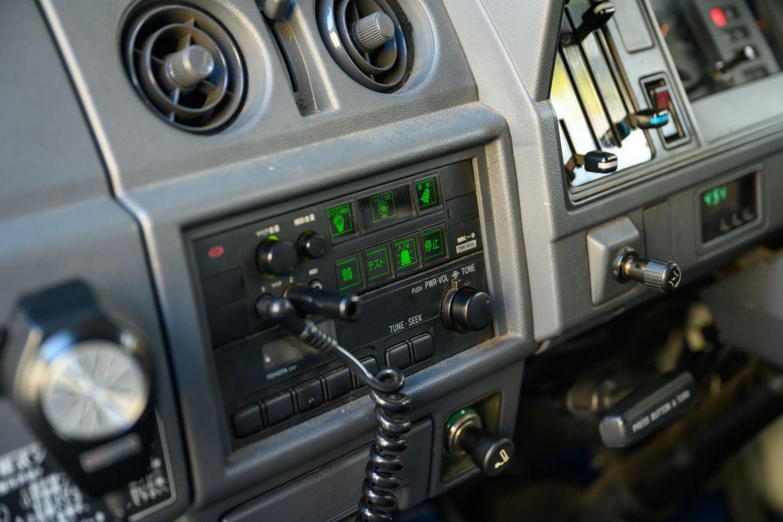 1995 Toyota Hiace Fire Truck 4×4