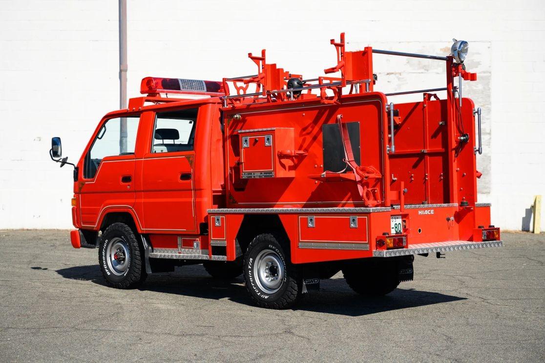 1995 Toyota Hiace Fire Truck 4×4