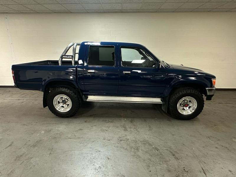 1991 Toyota HiLux - 2