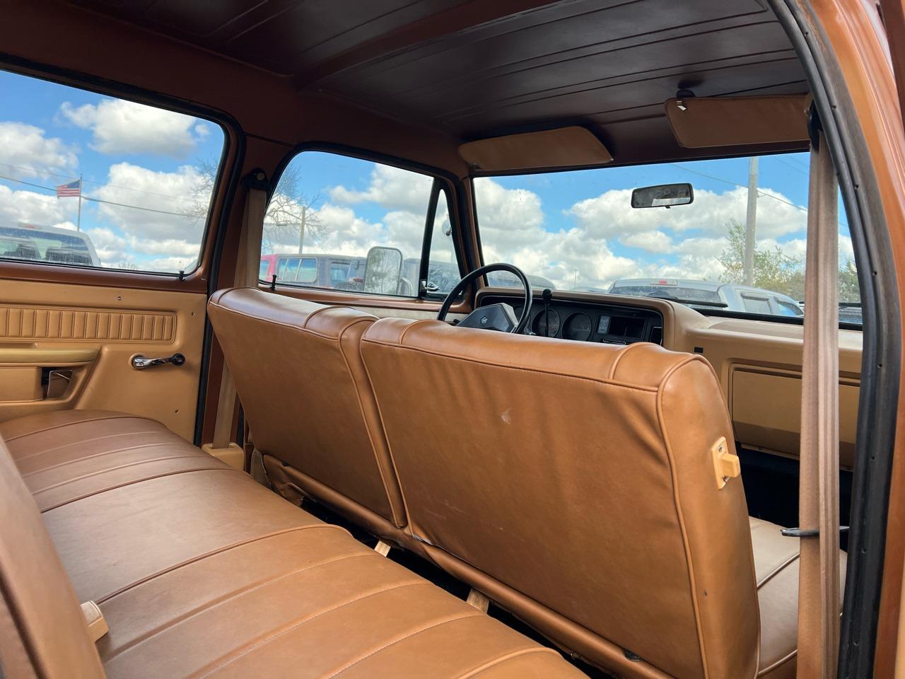 1985 Dodge Pickup W350