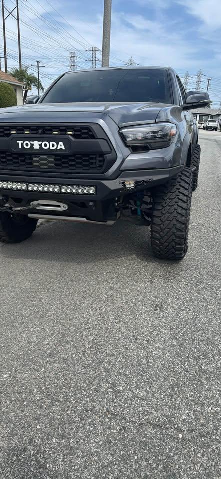 2021 Toyota Tacoma TRD Off-Road - 4