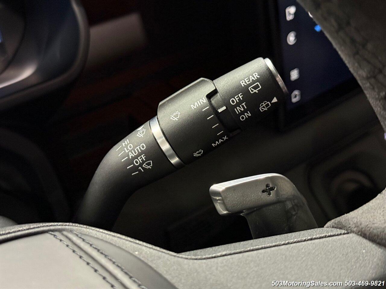 2024 Land Rover Defender 90 Urban Widetrack