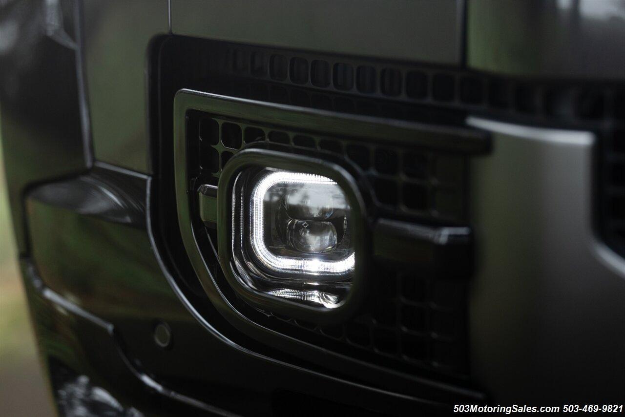 2024 Land Rover Defender 90 Urban Widetrack