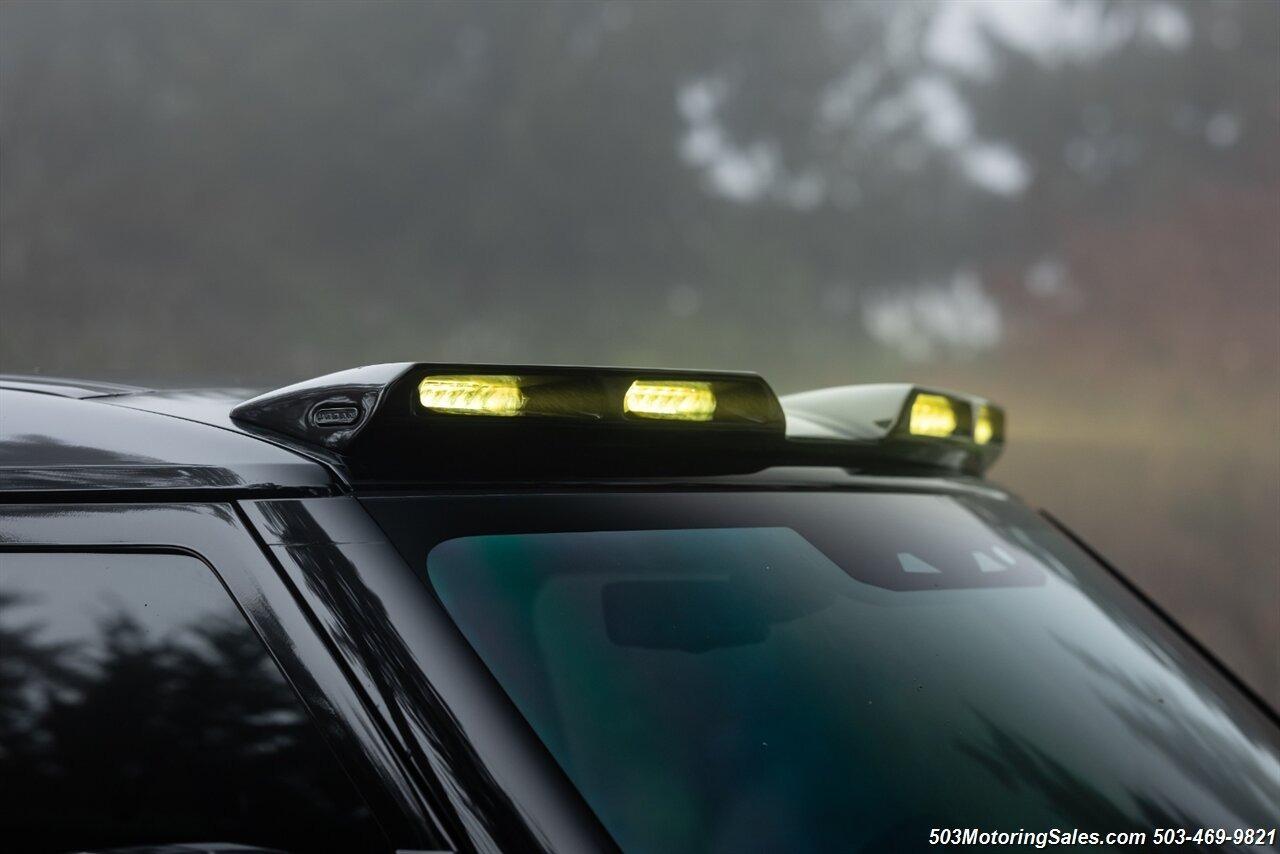 2024 Land Rover Defender 90 Urban Widetrack