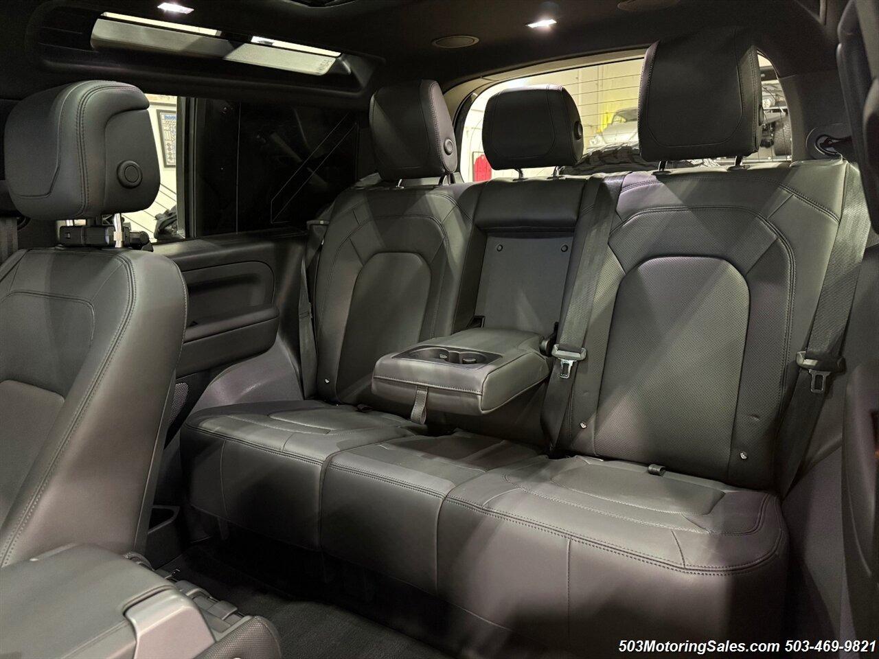 2024 Land Rover Defender 90 Urban Widetrack