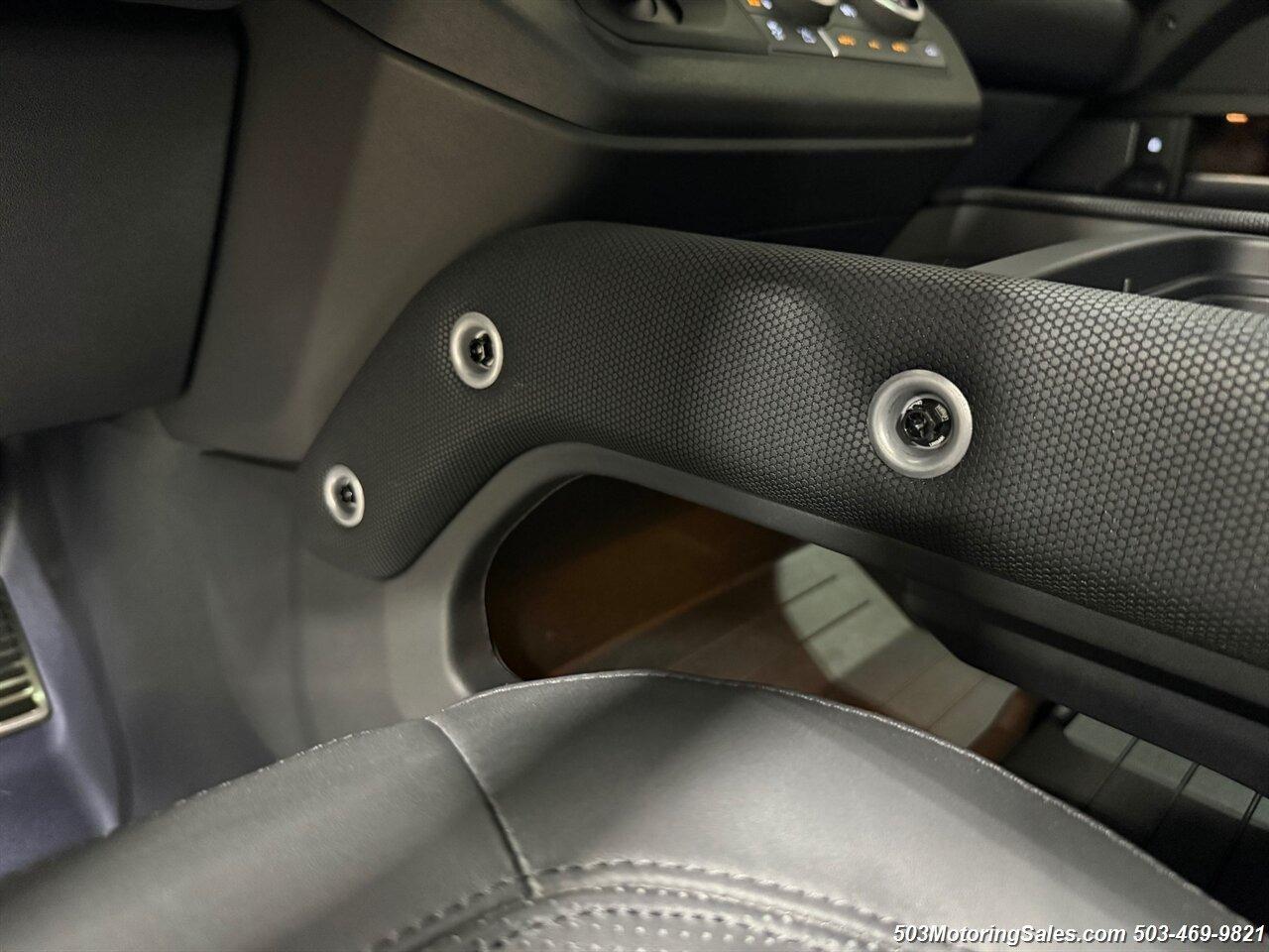 2024 Land Rover Defender 90 Urban Widetrack