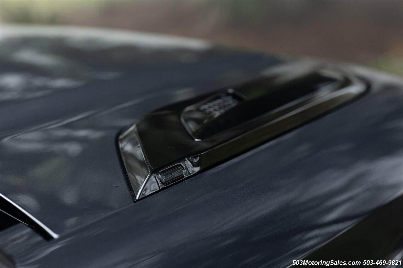 2024 Land Rover Defender 90 Urban Widetrack