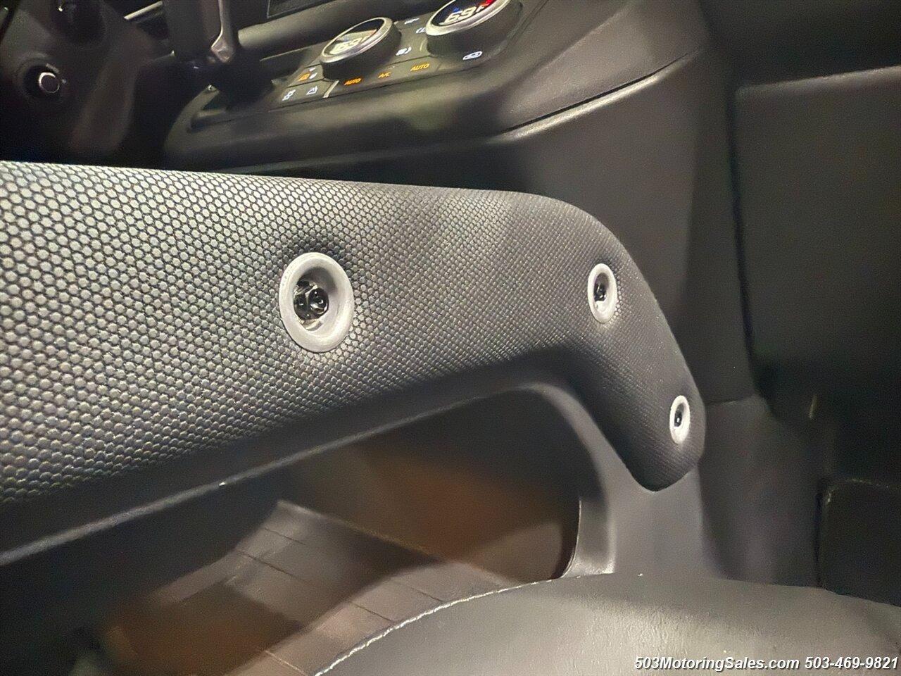 2024 Land Rover Defender 90 Urban Widetrack