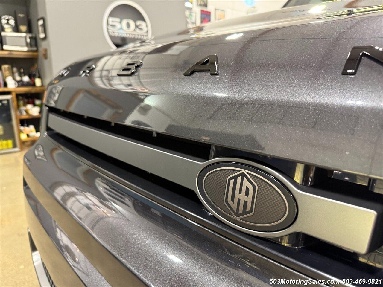 2024 Land Rover Defender 90 Urban Widetrack