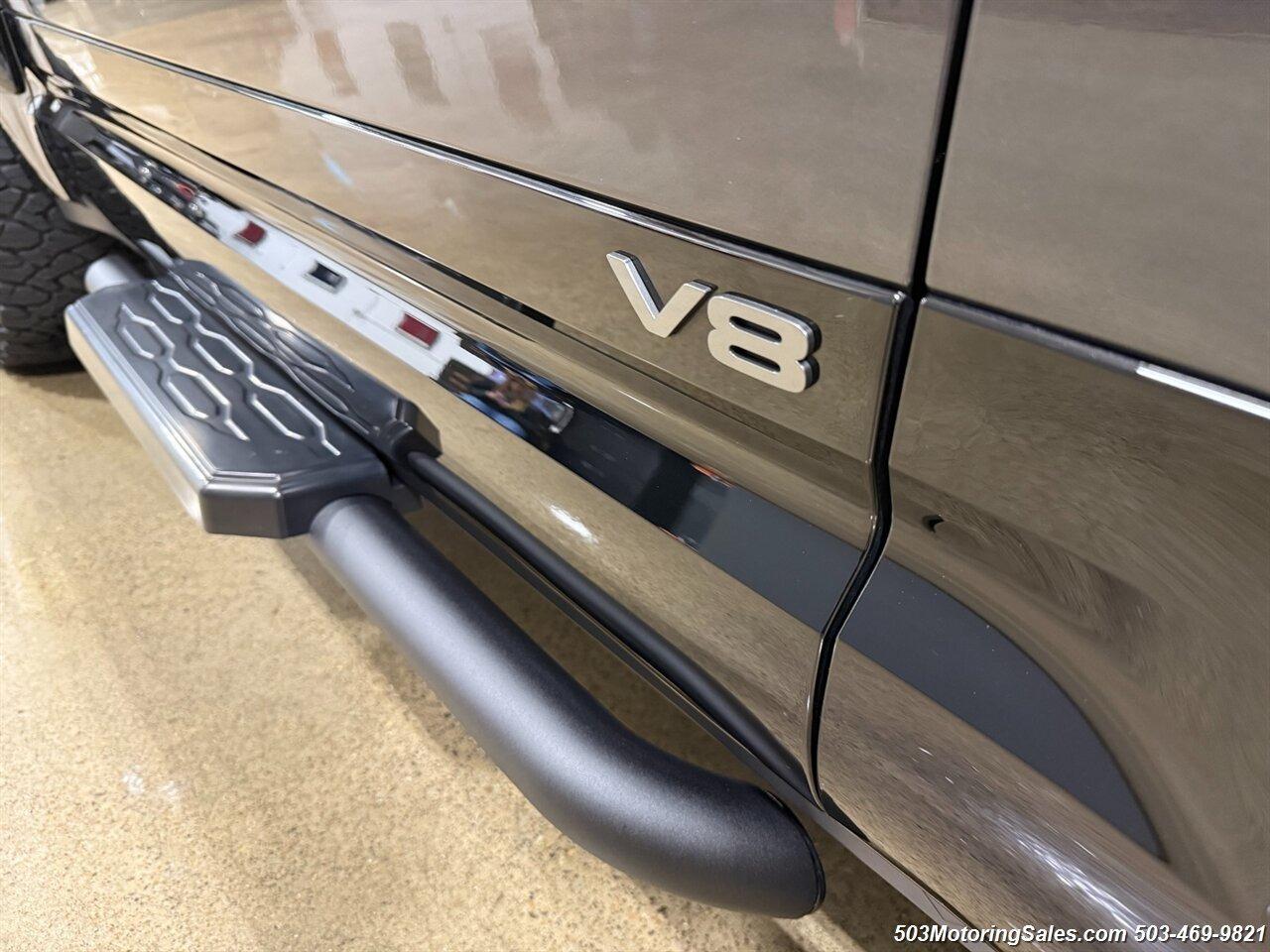 2024 Land Rover Defender 90 Urban Widetrack