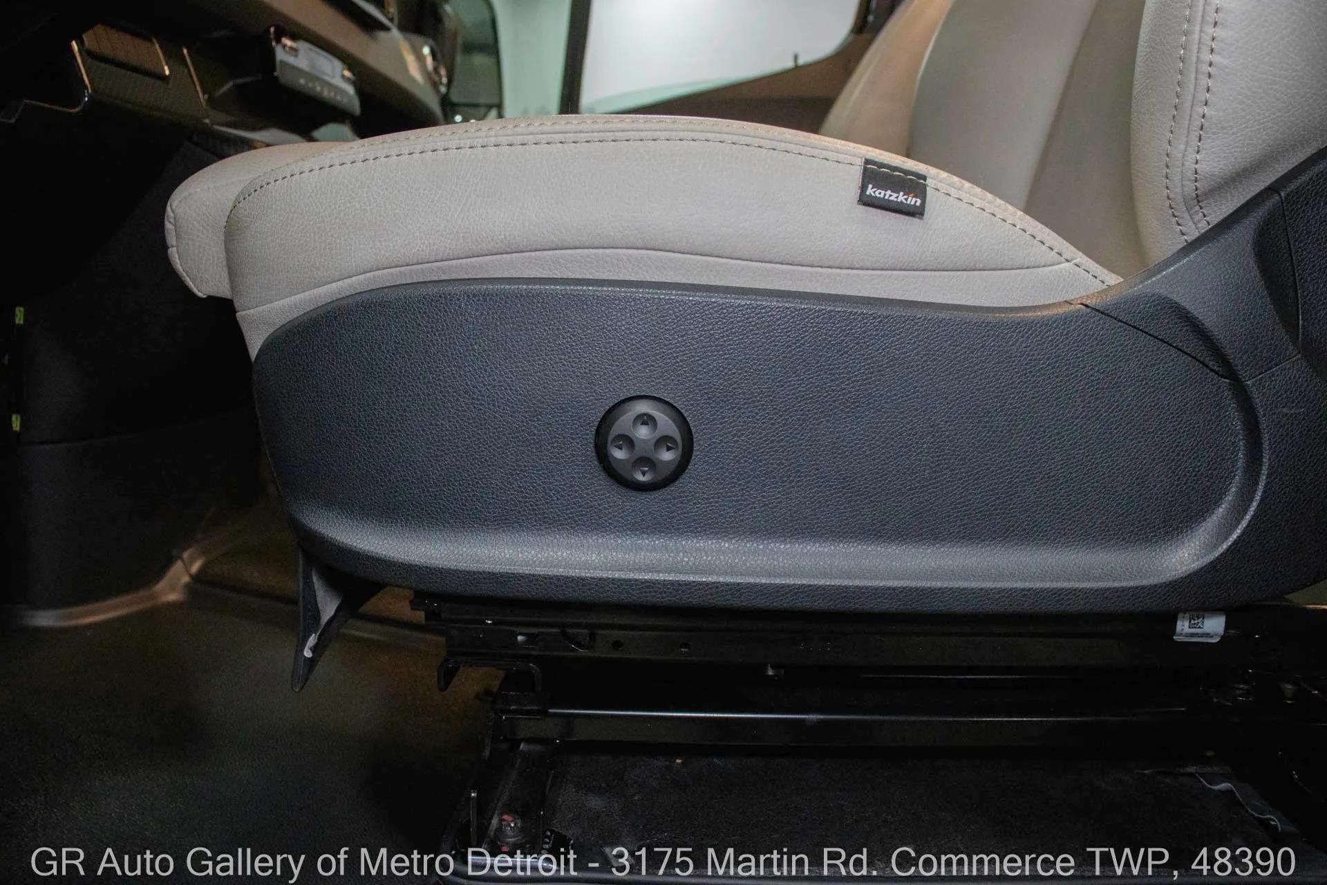 2022 Mercedes-Benz Sprinter 3500XD Camper