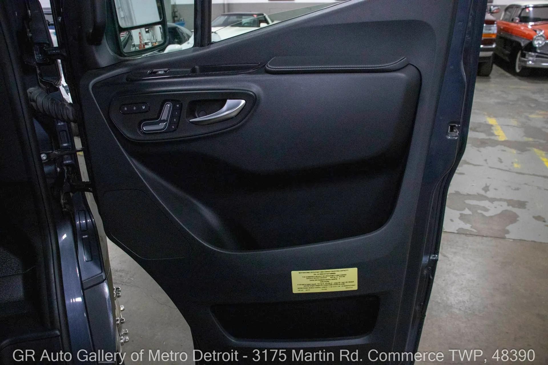 2022 Mercedes-Benz Sprinter 3500XD Camper