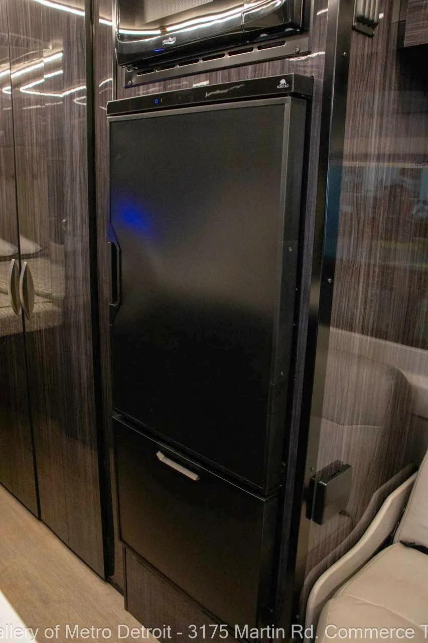 2022 Mercedes-Benz Sprinter 3500XD Camper