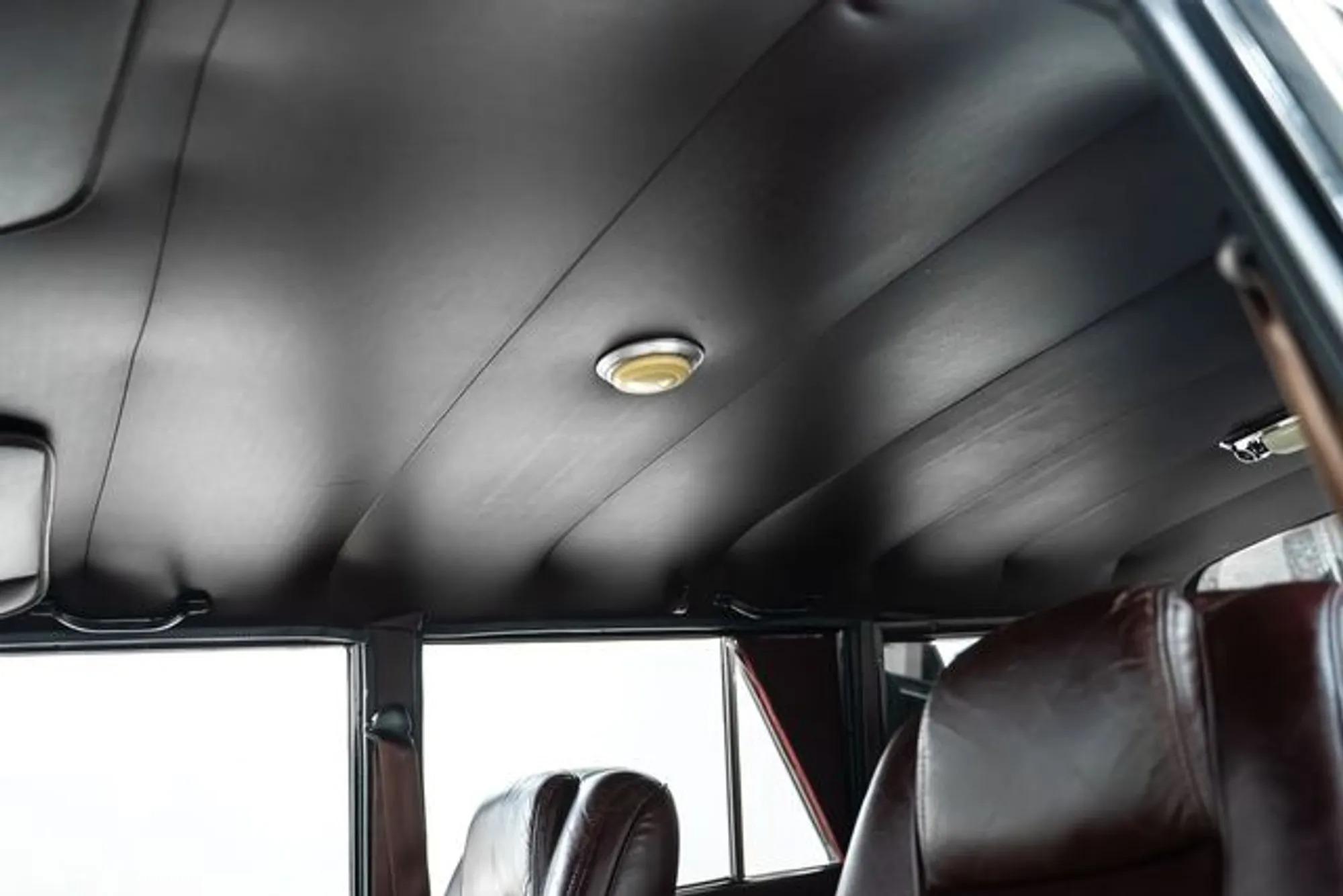 1987 Jeep Grand Wagoneer Ambassador Edition