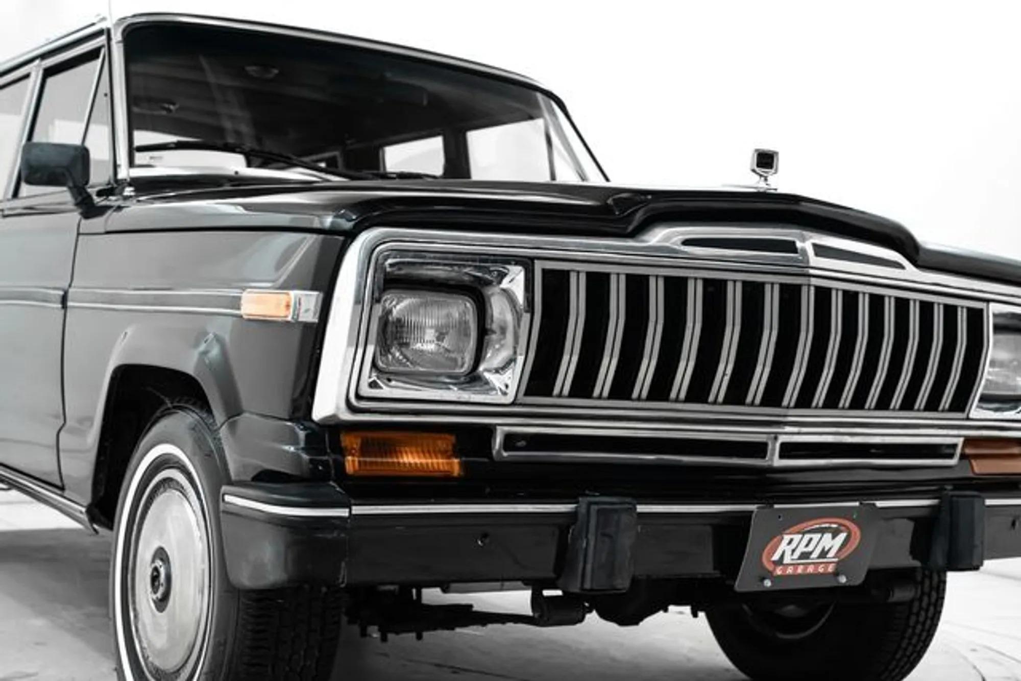 1987 Jeep Grand Wagoneer Ambassador Edition