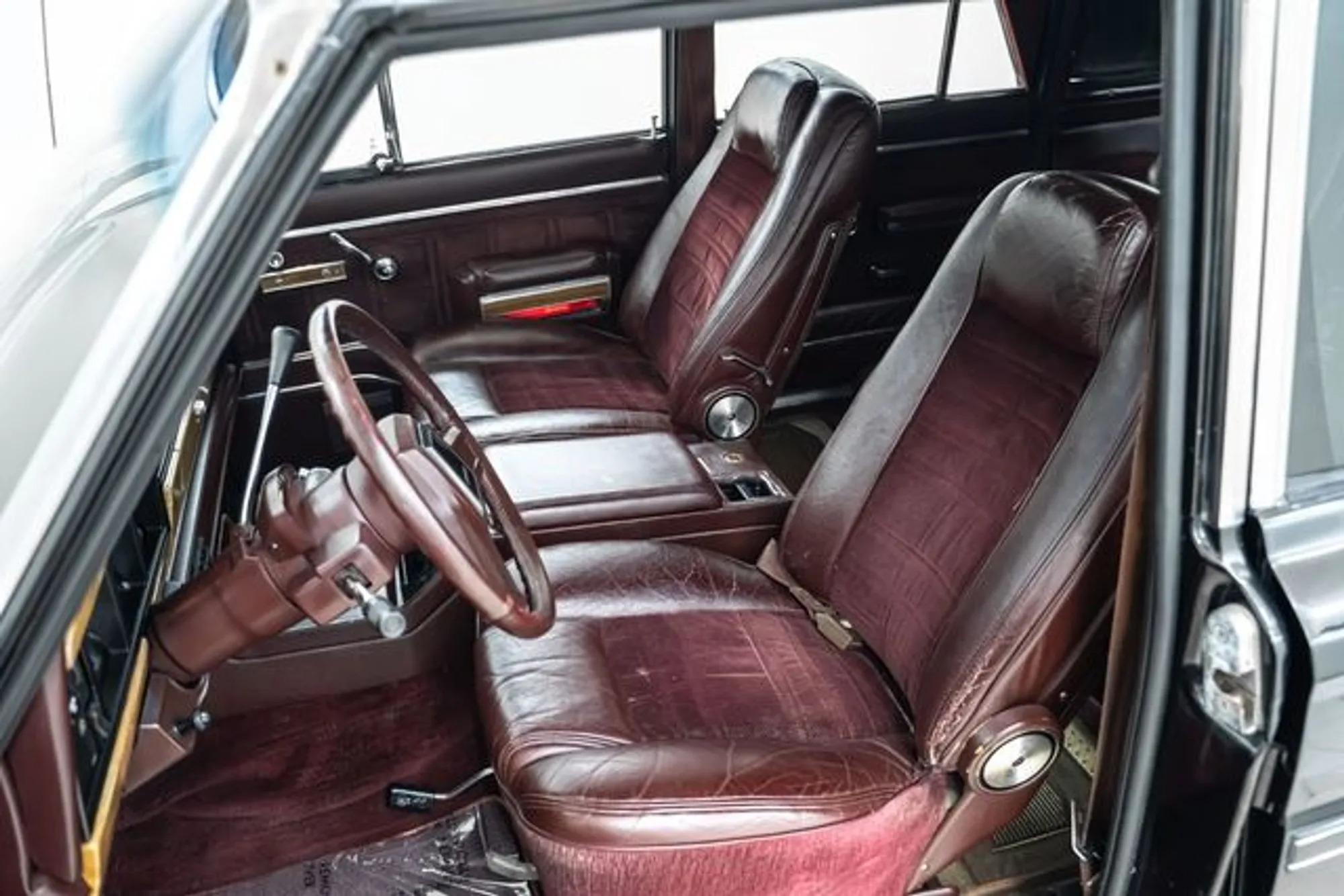 1987 Jeep Grand Wagoneer Ambassador Edition