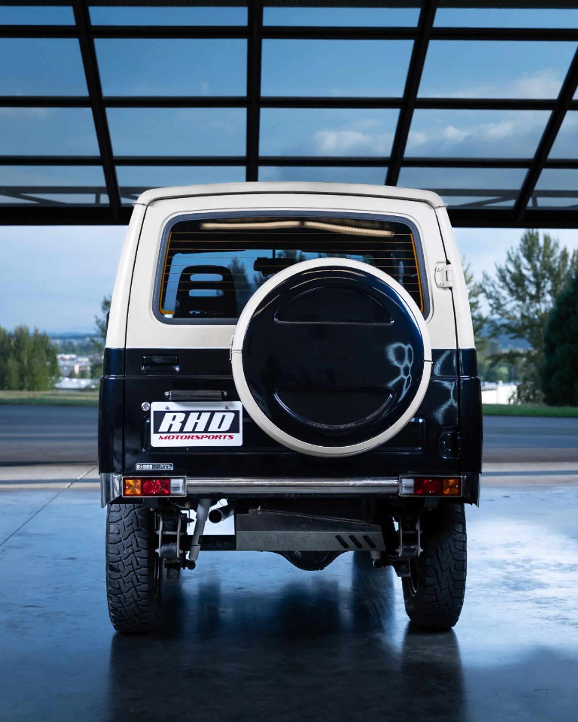 1995 Suzuki Jimny - 5