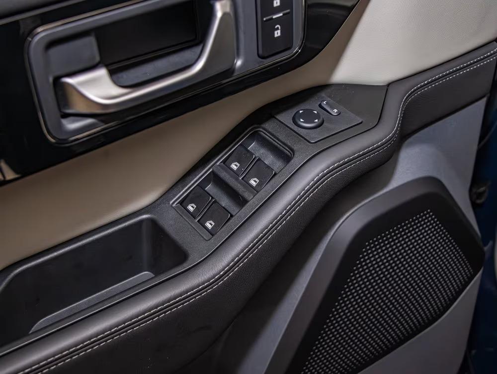 2024 INEOS Grenadier