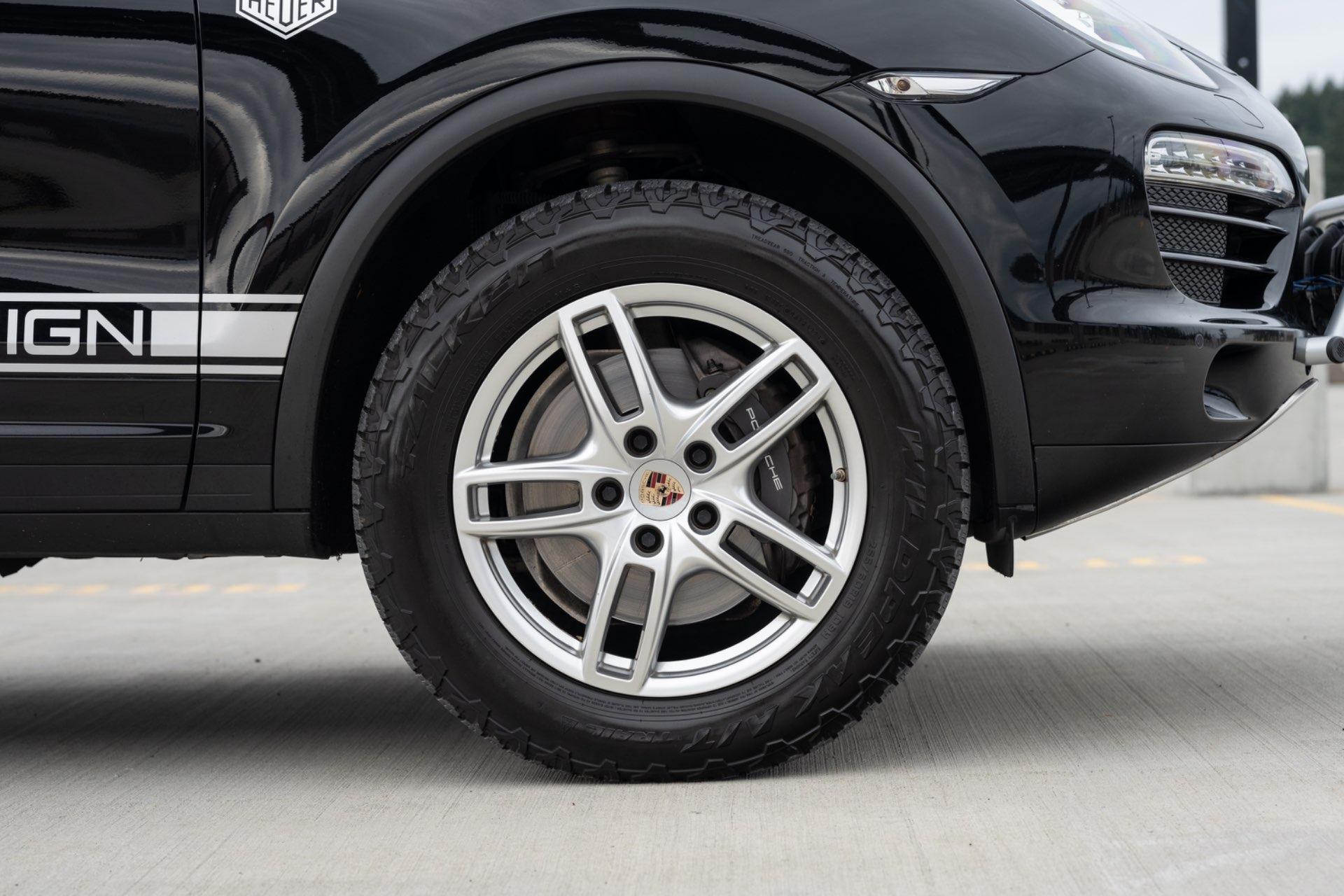 Modified 2013 Porsche Cayenne